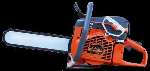 How to Breed Gasoline For a Husqvarna Chainsaw