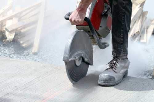 How to Saw Concrete Angle Grinder Without Dust