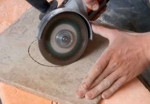 How To Cut Porcelain Stoneware Tiles With A Tile Cutter