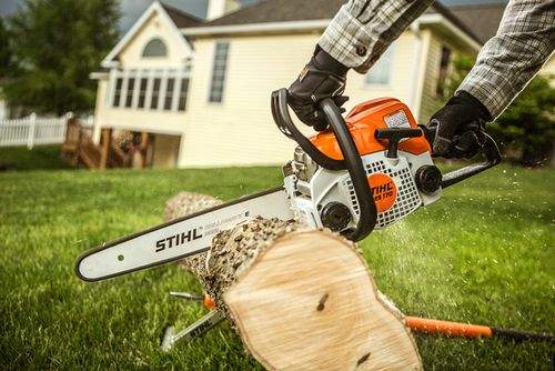 How To Use A Stihl Chainsaw