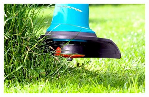 How To Mow With A Line Trimmer