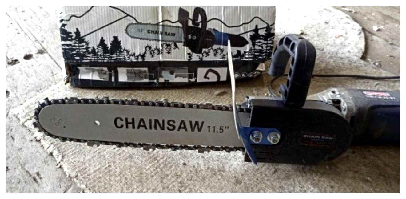 The chain saw attachment for angle grinder