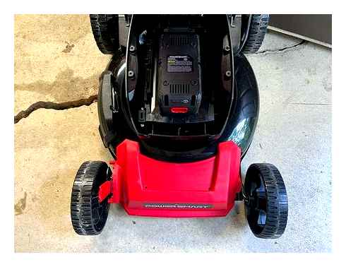 lawn, mower, charging, flashes, green, several